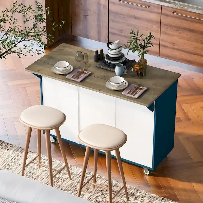 Îlot de cuisine de 131,06 cm (L) de style ferme avec abattant, étagère de rangement interne et trois portes