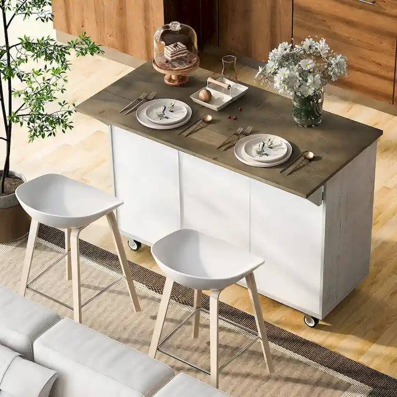 Îlot de cuisine de 131,06 cm (L) de style ferme avec abattant, étagère de rangement interne et trois portes